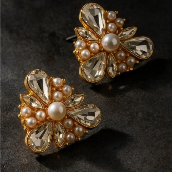 Cocktail Earrings - Picture 4 of 6